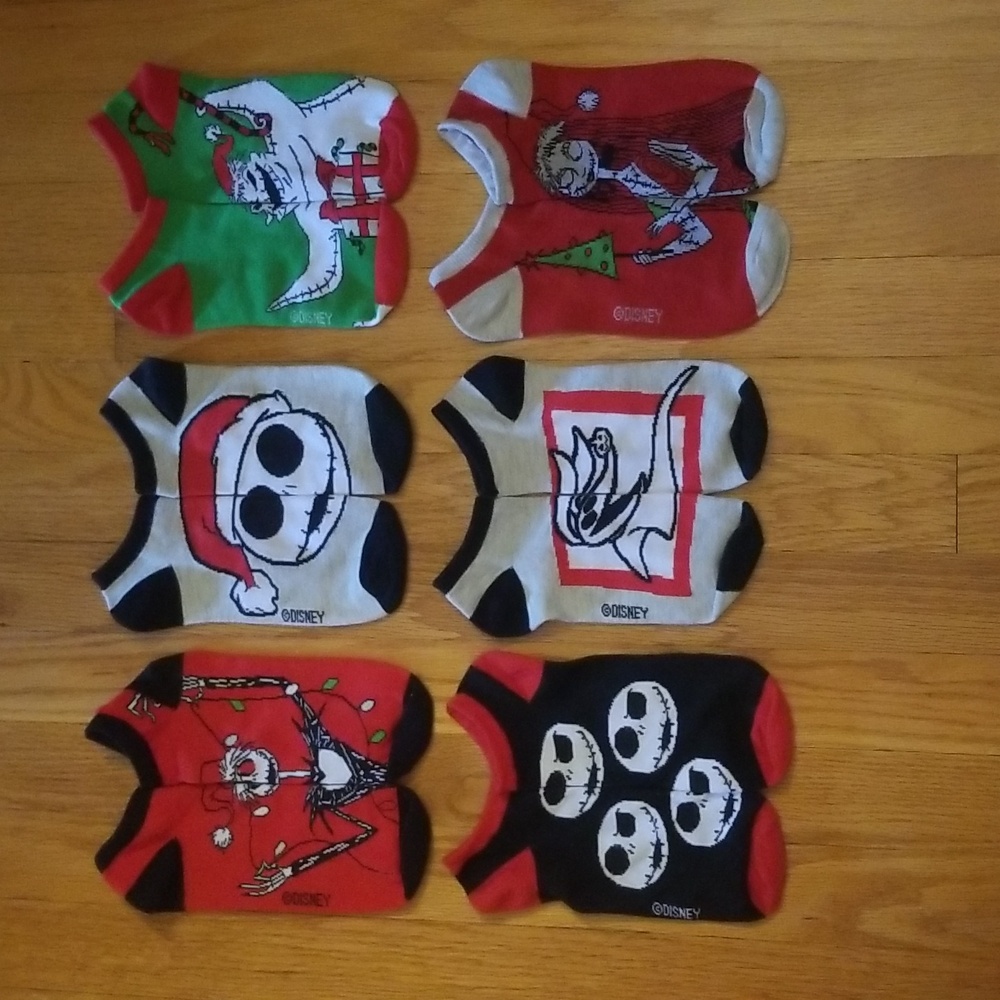 Socks DISNEY 6 Pair EUC